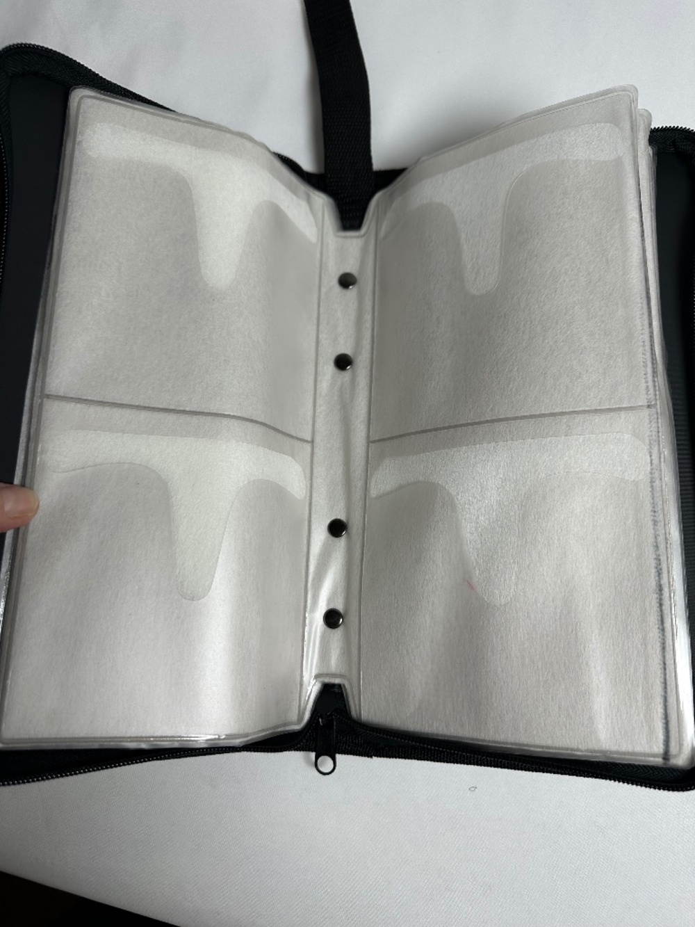 Black Zipper Travel Organizer/Storage Pouch, Bullet Line,DVD/CD 12 Sleeves/Pages